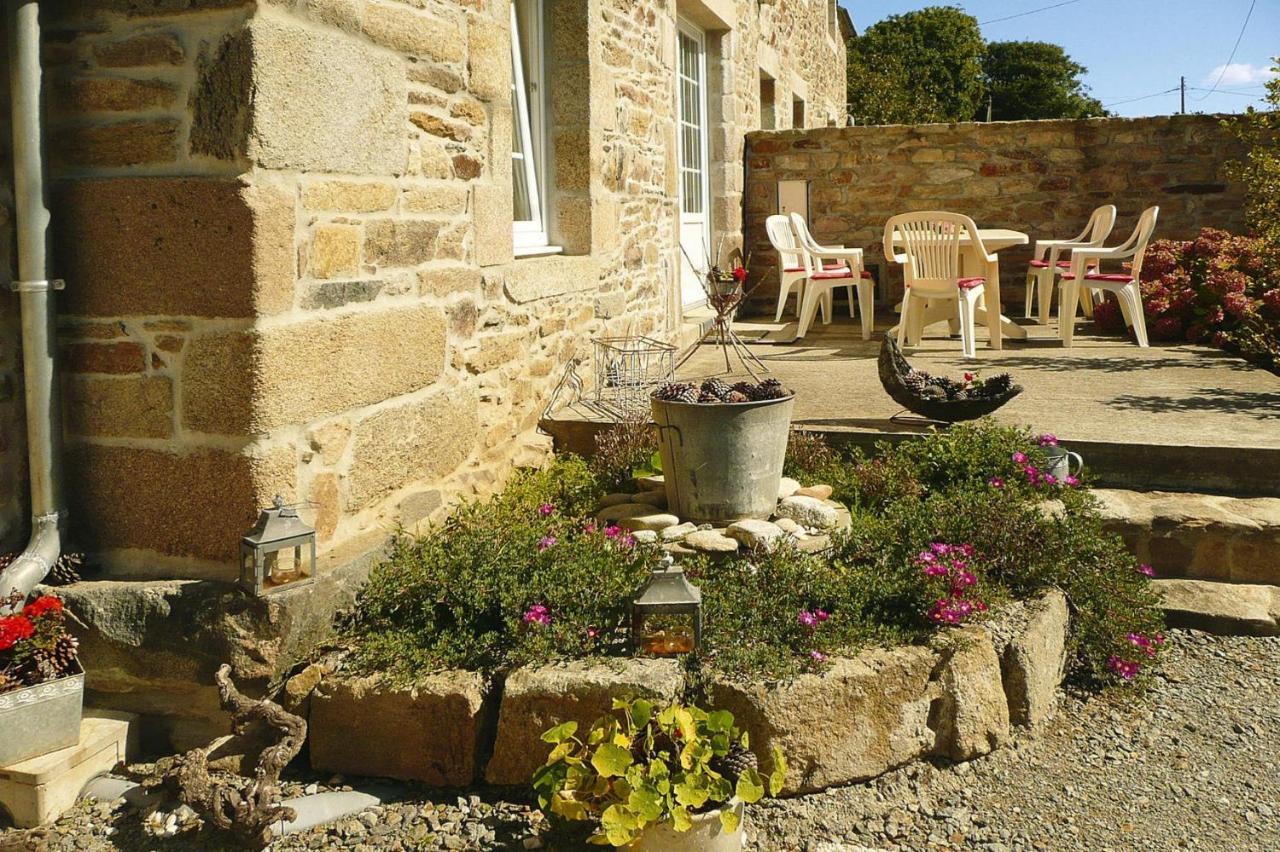 Natural Stone House Close To The Sea, Lannilis Buitenkant foto